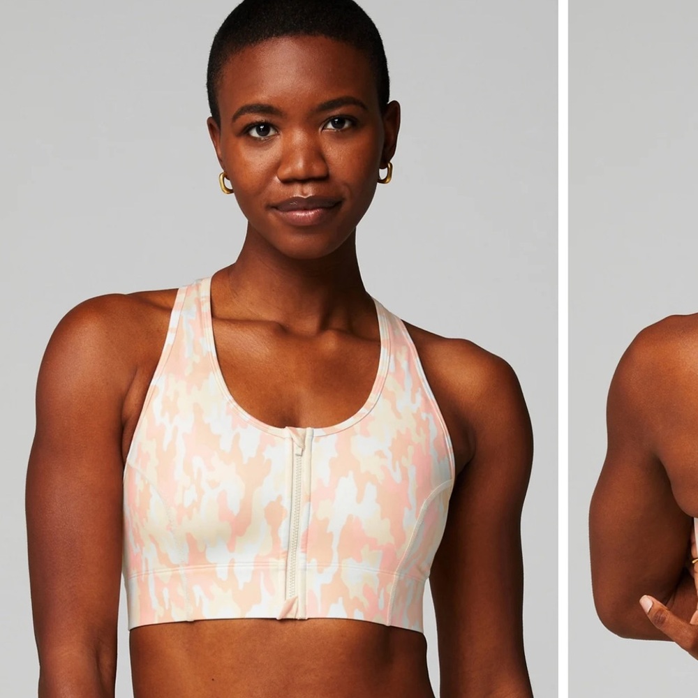 Fabletics Sports Bra - Picture 5 of 6